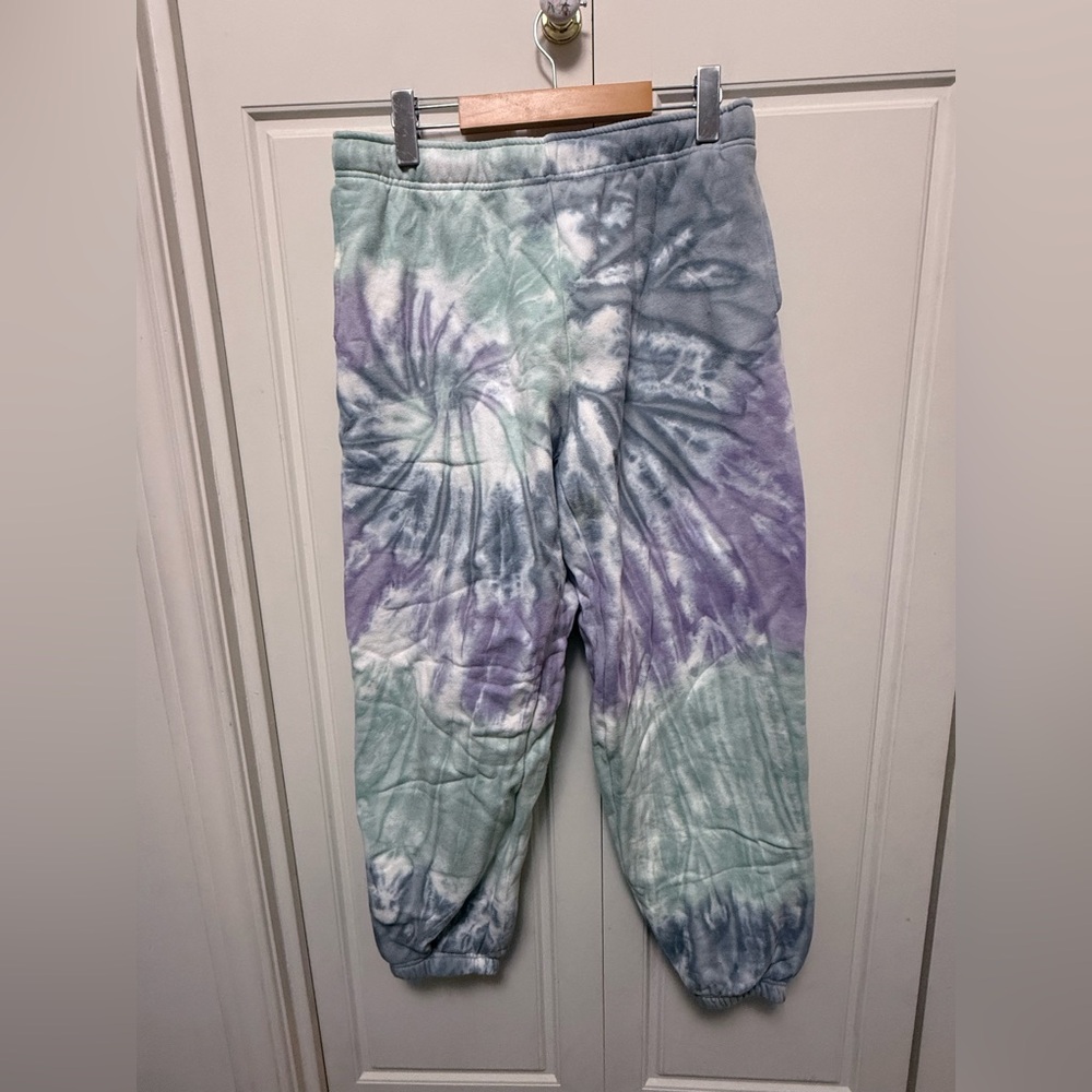 TNA Cozy Af Fleece Joggers in Gray, Blue and White